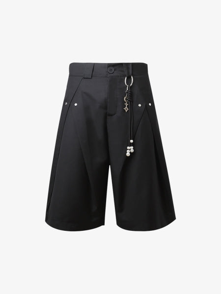 Men’s Black Wide-Leg Shorts with Tassel Accent and Asymmetrical Hem – Stylish Warm-Weather Streetwear