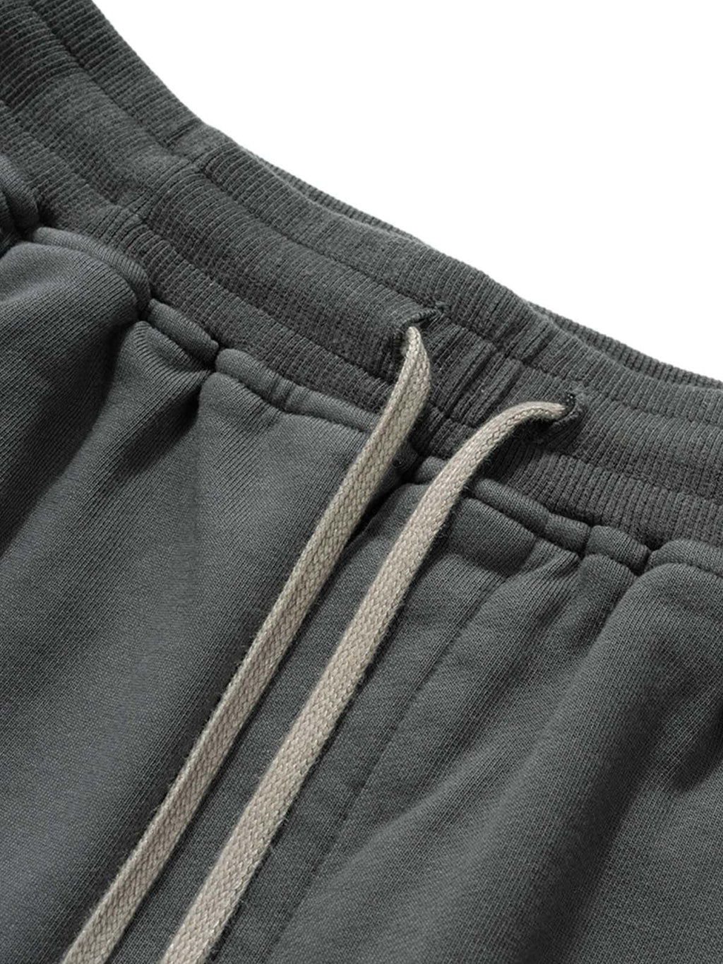 Premium Black Zipper Jacket with Side Pockets – Sleek Urban Style for Men and Women