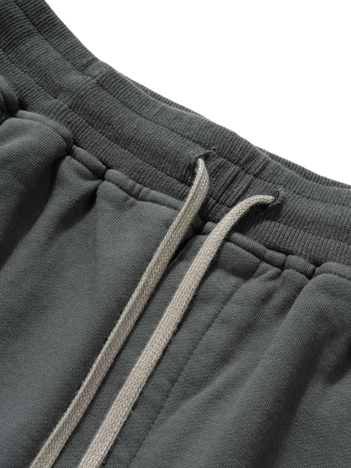 Premium Black Zipper Jacket with Side Pockets – Sleek Urban Style for Men and Women