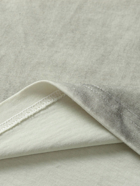 Distressed Graphic Tee with Bold Number Print – Casual Sporty Cotton T-Shirt for Spring and Summer