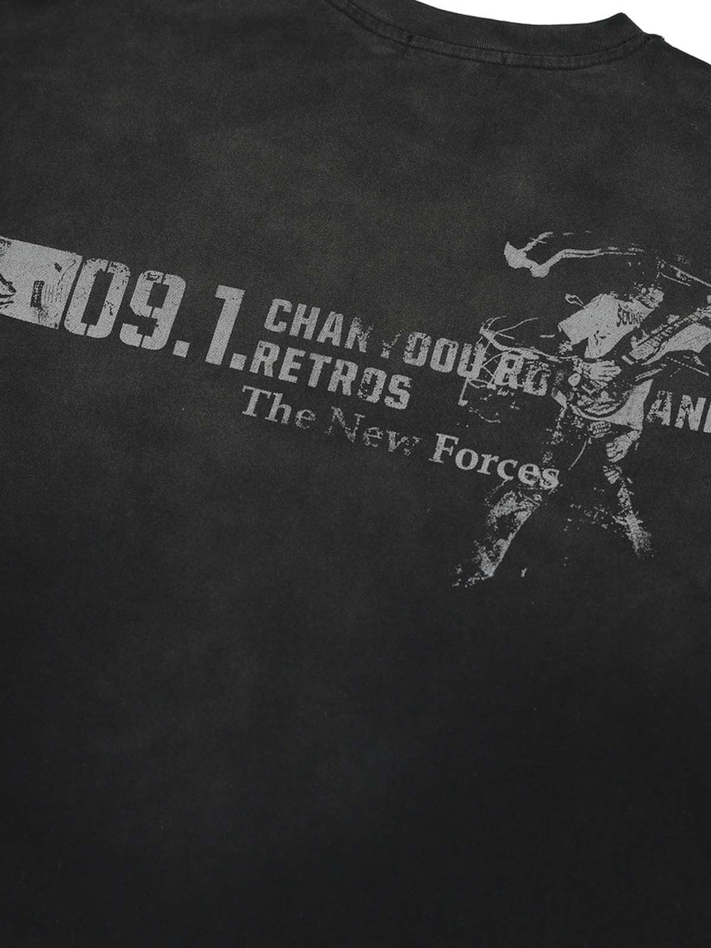 Distressed Number 09 Long Sleeve Top – Sporty Casual Cotton Tee for Spring and Fall