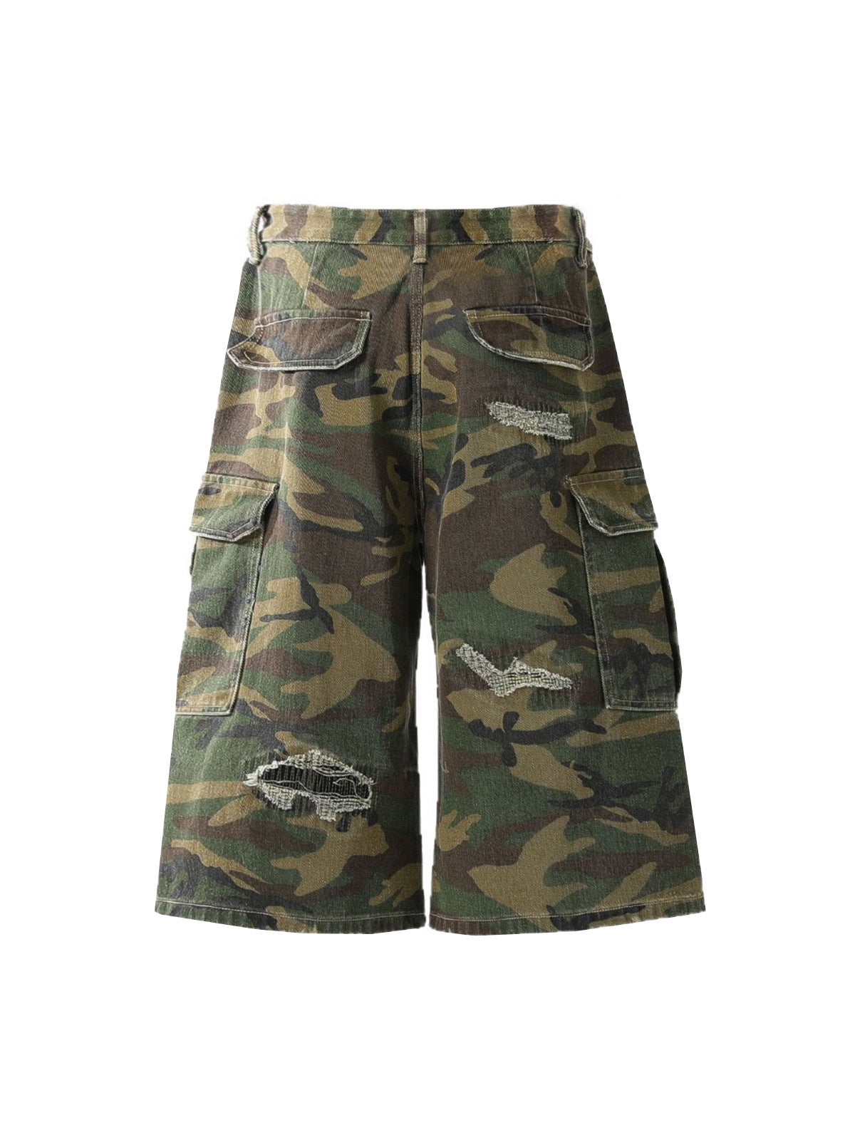 Camouflage Cargo Shorts with Distressed Details – Multi-Pocket Urban Streetwear for Spring and Summer