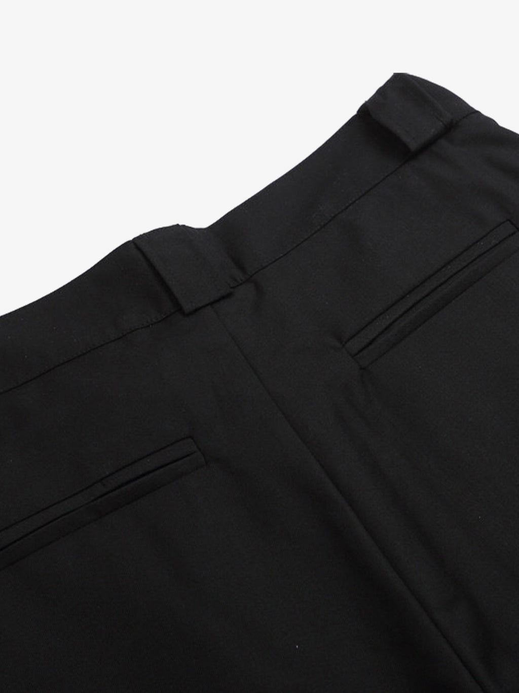 Men’s Black Wide-Leg Shorts with Tassel Accent and Asymmetrical Hem – Stylish Warm-Weather Streetwear